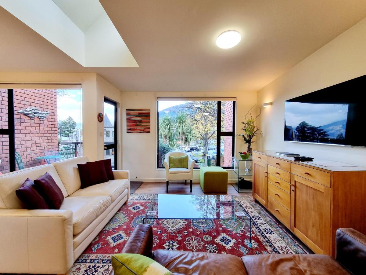 St James Apartments Κουίνσταουν Εξωτερικό φωτογραφία