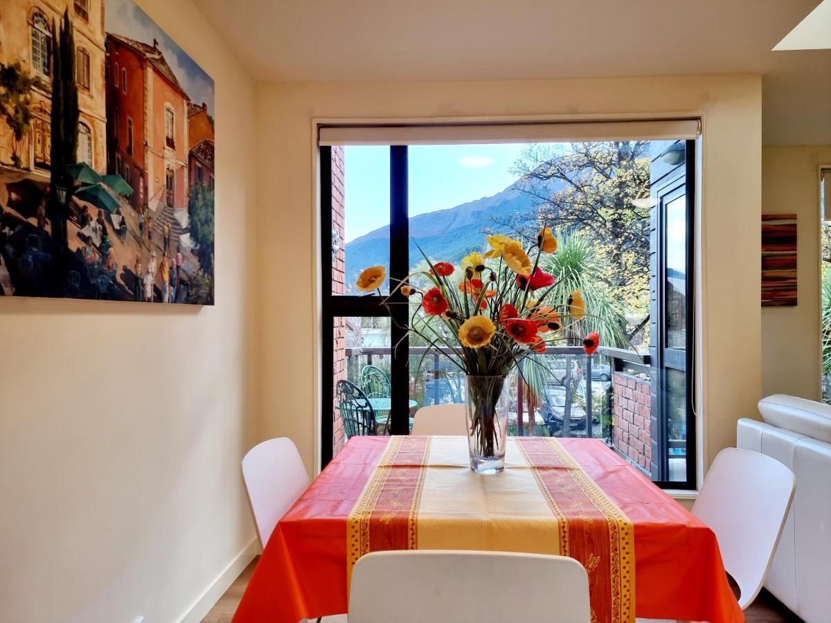 St James Apartments Κουίνσταουν Εξωτερικό φωτογραφία